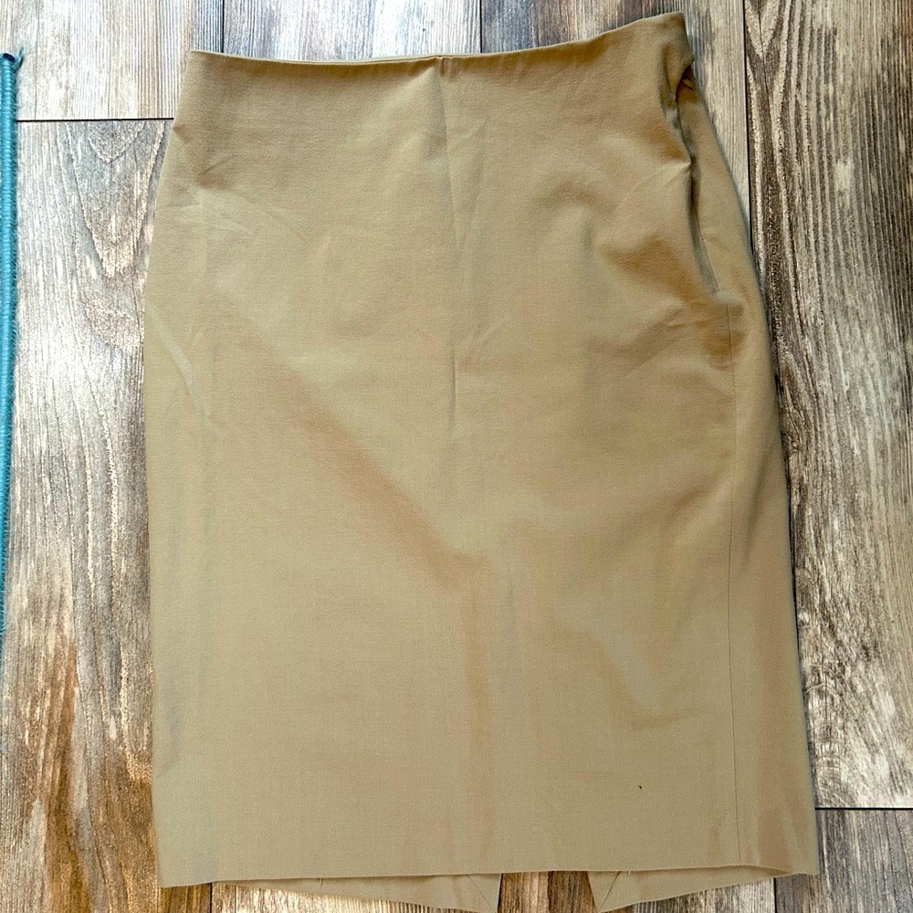 Khaki pencil skirt from the Limited (stretchy material)